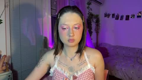 Jennifer Jenny Darling   online show from 24, 4, 2026