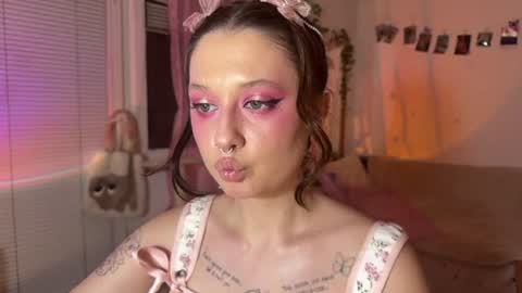 Snapshot of jenny_cox_love chatting on 7, 7, 2026 Jennifer Jenny Darling online show from 7, 7, 2026