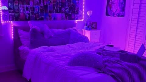 Snapshot of jenny_rosexx chatting on 14, 10, 2025 jenny_rosexx online show from 14, 10, 2025