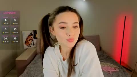 Snapshot of jenny_rosexx chatting on 13, 11, 2025 jenny_rosexx online show from 13, 11, 2025