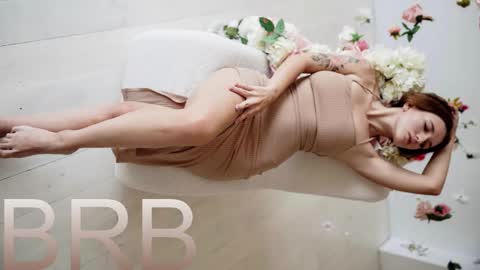 Snapshot of jennydens chatting on 28, 10, 2025 Jenny NO Nude online show from 28, 10, 2025