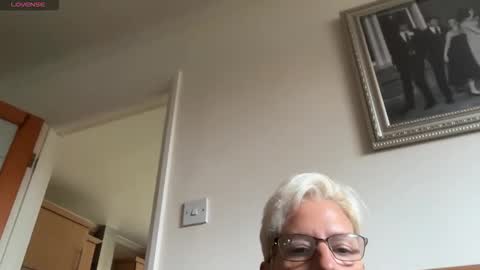 JennyHazel online show from 13, 10, 2025