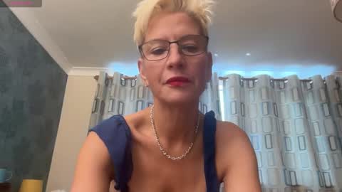 JennyHazel online show from 19, 10, 2025
