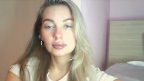 The Flower Power Models online show from 30, 7, 2026
