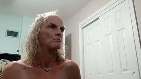 jennywomacks online show from 6, 7, 2026