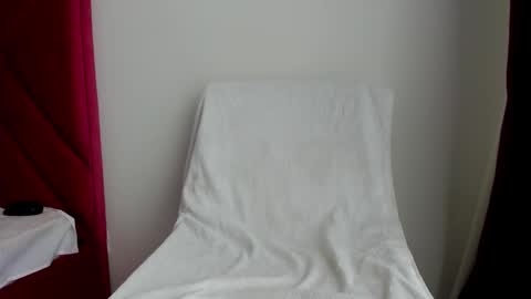 jenyff online show from 2, 3, 2025