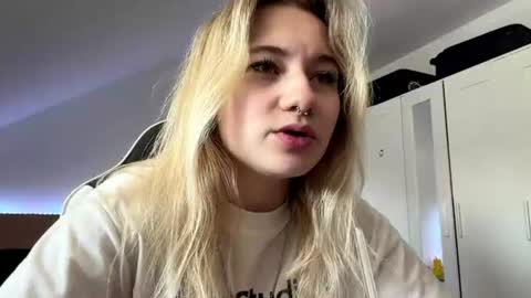 Sonya online show from 28, 7, 2026