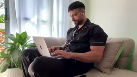 Jeremy online show from 21, 7, 2026