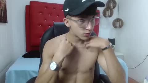 Snapshot of jeremy_job chatting on 18, 12, 2025 Jeremy online show from 18, 12, 2025