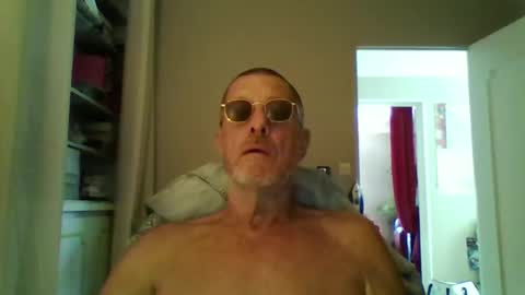 Snapshot of jerflor chatting on 11, 9, 2025 jerflor online show from 11, 9, 2025