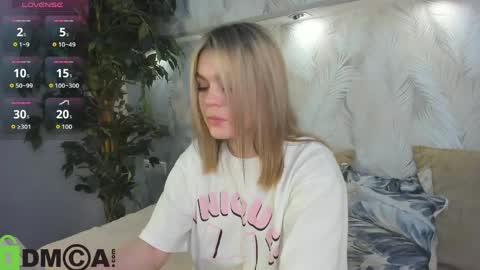 Snapshot of jerry_hall chatting on 28, 5, 2026 Jerry online show from 28, 5, 2026