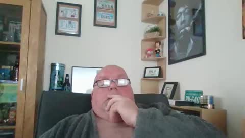 Snapshot of jerseyhammer01 chatting on 3, 5, 2026 Harry online show from 3, 5, 2026