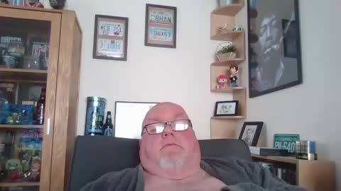 Snapshot of jerseyhammer01 chatting on 5, 5, 2026 Harry online show from 5, 5, 2026