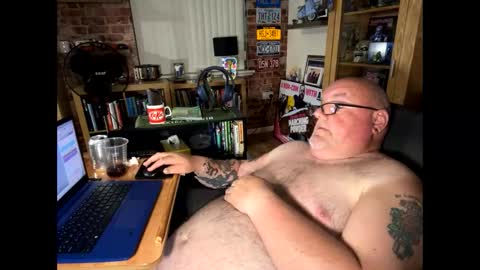 Snapshot of jerseyhammer01 chatting on 2, 6, 2026 Harry online show from 2, 6, 2026