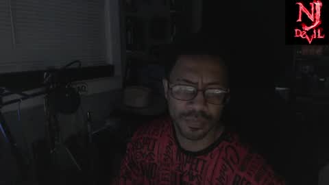 Snapshot of jerzey2k2 chatting on 20, 5, 2026 Jerzey2k2 aka the Alpha online show from 20, 5, 2026