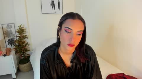 Snapshot of jesey_bather chatting on 14, 11, 2025 JESEY online show from 14, 11, 2025