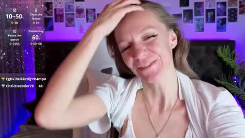 jesica_moon_peachy online show from 12, 3, 2026