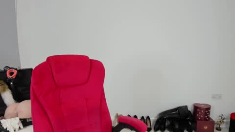 Snapshot of jesicacoper chatting on 14, 12, 2024 MistressJesicaCoper online show from 14, 12, 2024