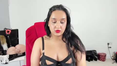 Snapshot of jesicacoper chatting on 26, 12, 2024 MistressJesicaCoper online show from 26, 12, 2024