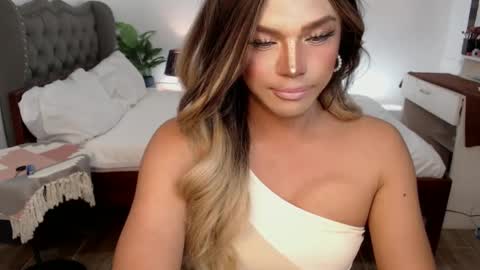 jesie_hot69 online show from 20, 1, 2025