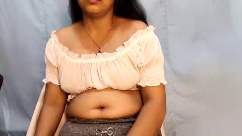 Snapshot of jesmin18 chatting on 15, 5, 2026 Jesmin online show from 15, 5, 2026