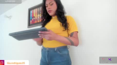 jess_hoffman online show from 20, 4, 2026