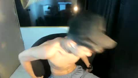 Snapshot of jesshot_bigcock chatting on 11, 6, 2026 jesshot_bigcock online show from 11, 6, 2026