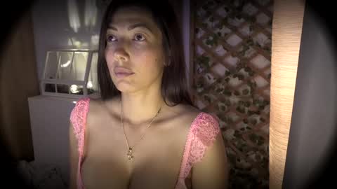 Jessica Gomez online show from 28, 4, 2026