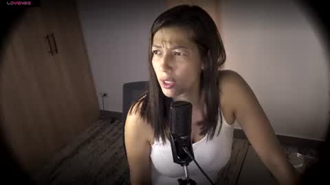 Jessica Gomez online show from 11, 7, 2026