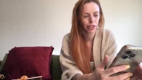 Jessica Aaren online show from 4, 4, 2026