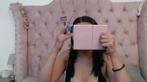 Jessica  online show from 15, 9, 2025