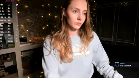 Mila online show from 6, 3, 2025