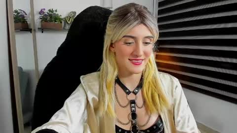 Jessica  online show from 11, 5, 2026
