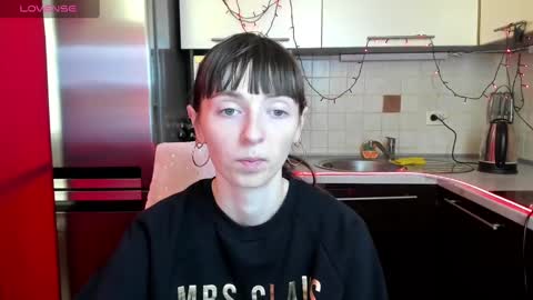 jessicaforris online show from 10, 2, 2025