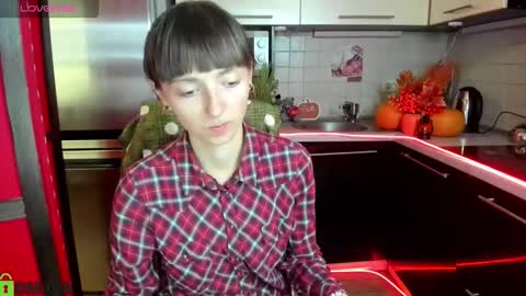 jessicaforris online show from 8, 10, 2025