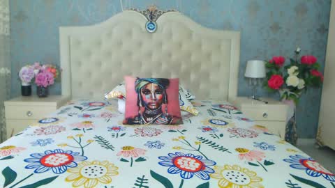 single mommy online show from 2, 4, 2026