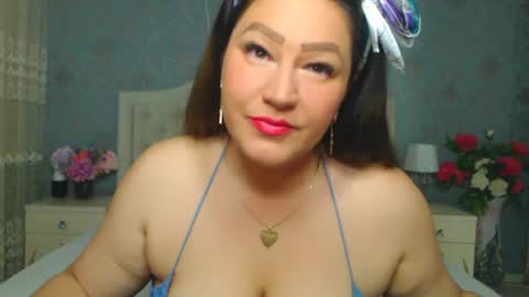 Snapshot of jessicalove20 chatting on 7, 5, 2026 single mommy online show from 7, 5, 2026