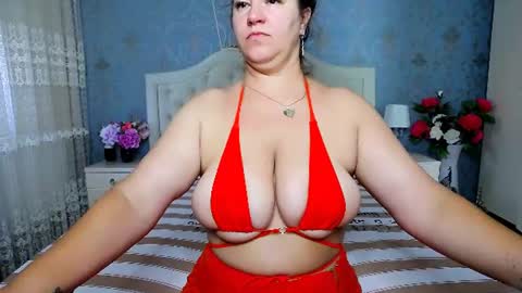 Snapshot of jessicalove20 chatting on 11, 6, 2026 single mommy online show from 11, 6, 2026