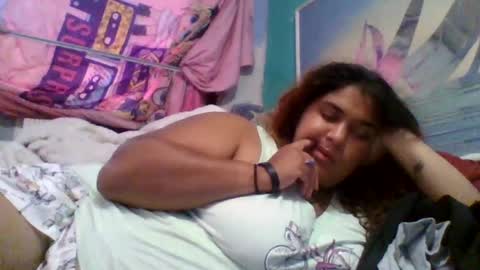 Snapshot of jessicarabbits4 chatting on 22, 6, 2026 dovedianna online show from 22, 6, 2026