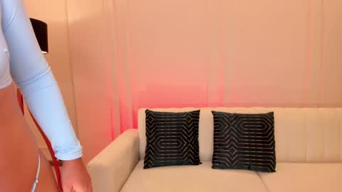 JESS online show from 4, 2, 2025