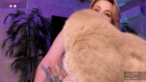 Snapshot of jessiccaburns chatting on 2, 6, 2026 Gloria online show from 2, 6, 2026
