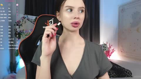 Snapshot of jessie_johns chatting on 2, 3, 2025 jessie_johns online show from 2, 3, 2025