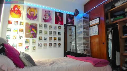 Your Sweet Angel online show from 10, 4, 2026