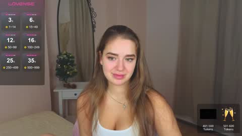 Snapshot of jessiestarz chatting on 17, 12, 2024 Jessi online show from 17, 12, 2024