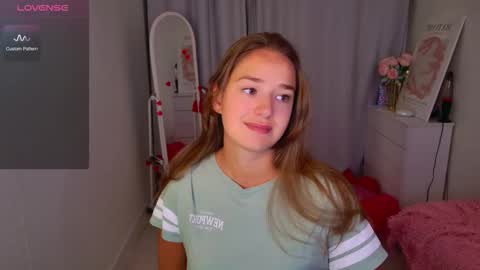 Snapshot of jessiestarz chatting on 21, 2, 2026 Jessi online show from 21, 2, 2026