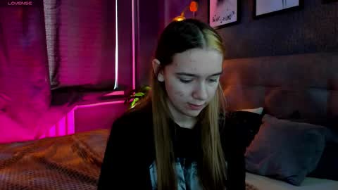 Snapshot of jessiexxiv chatting on 26, 9, 2025 Jessie online show from 26, 9, 2025