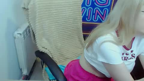 Victoria online show from 9, 11, 2025