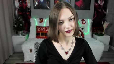 JesssWalker online show from 13, 1, 2025
