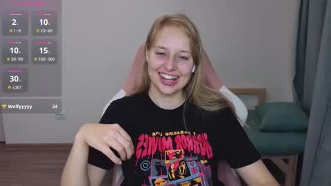 Snapshot of jessy_comely chatting on 25, 10, 2025 Jessy online show from 25, 10, 2025