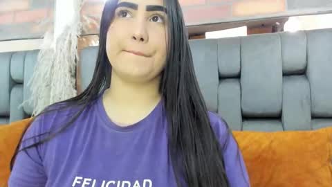 Snapshot of jessyjcortes chatting on 10, 5, 2026 JESSY CORTES online show from 10, 5, 2026